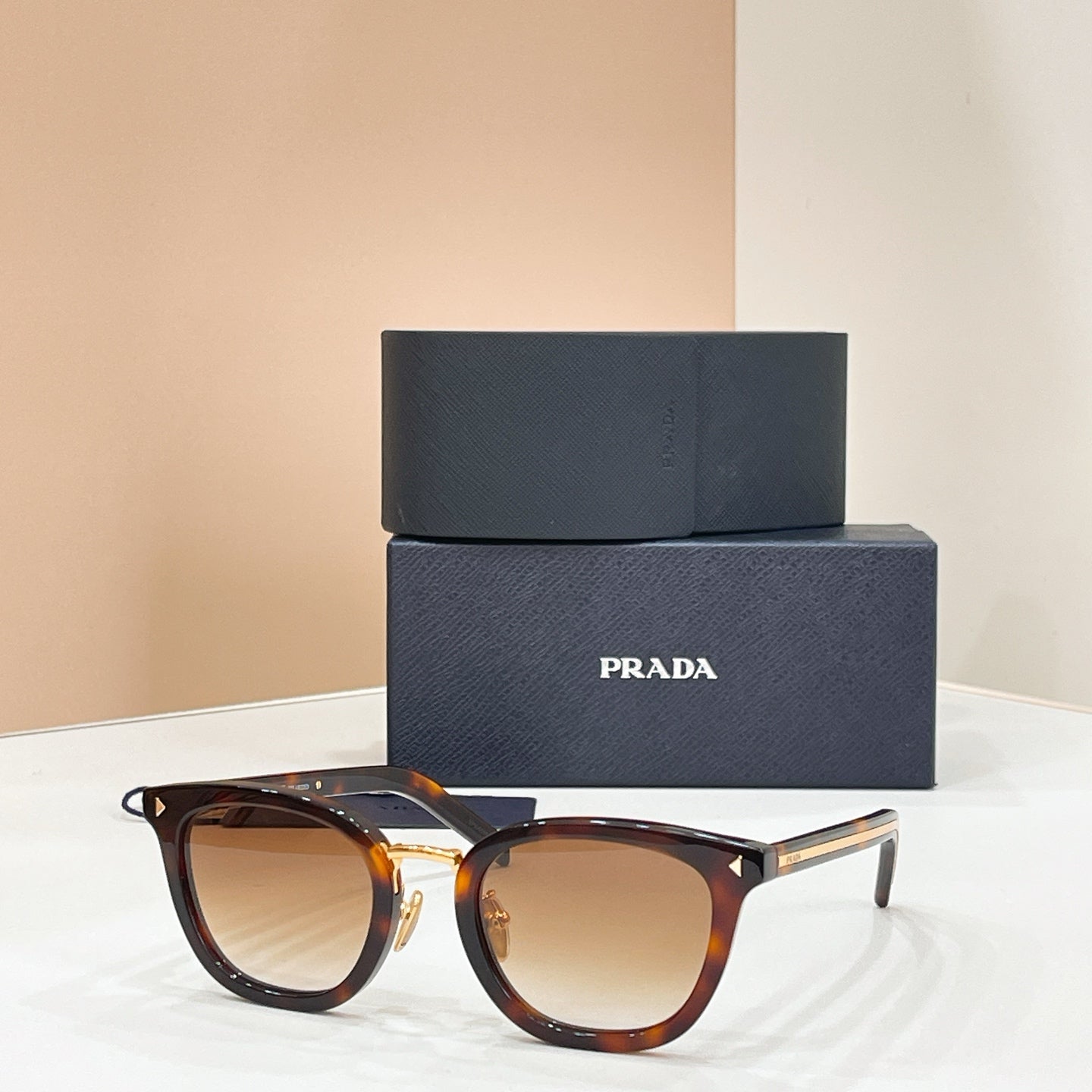 PRADA Sunglasses OPR C01SD