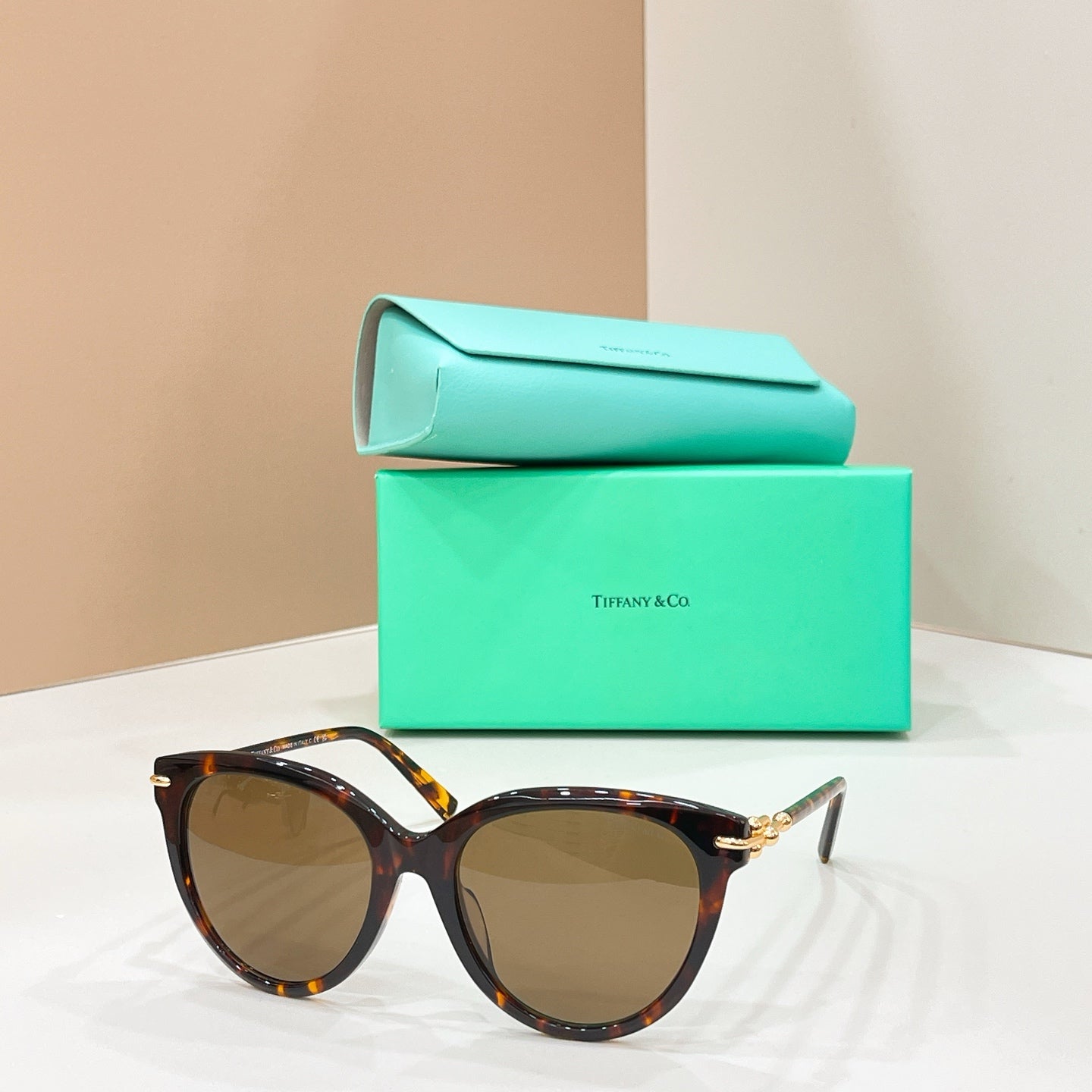 TIFFANY & CO. Sunglasses TF4261