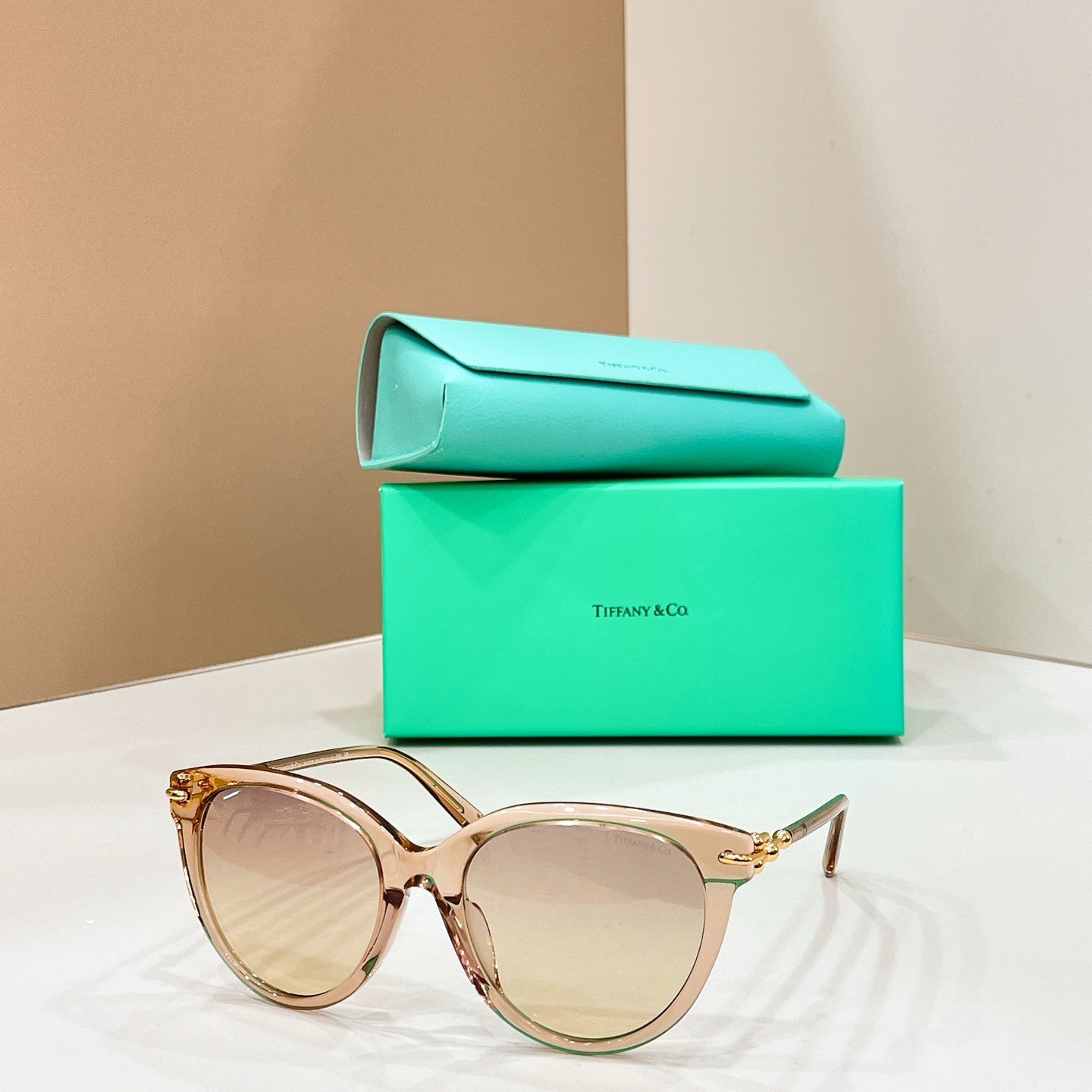 TIFFANY & CO. Sunglasses TF4261